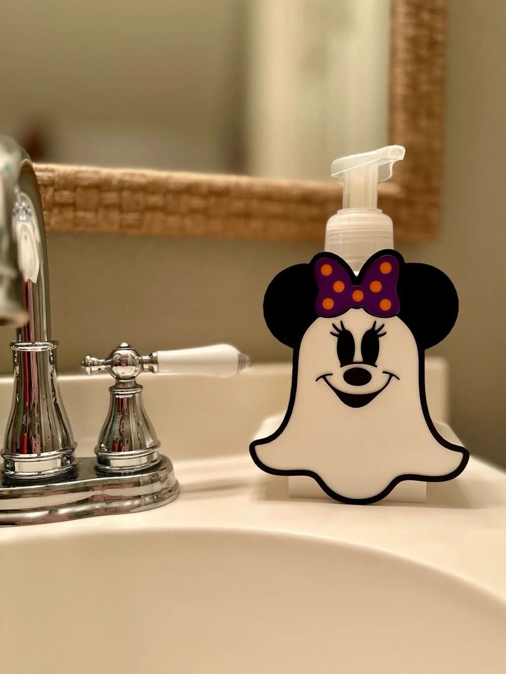 Disney Halloween Ghost Minnie Soap Holder for Bath & Body Works Bottles